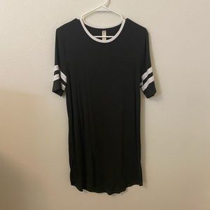 Forest green t-shirt dress